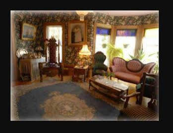 The Lion And The Rose Bed & Breakfast Whitefield Экстерьер фото